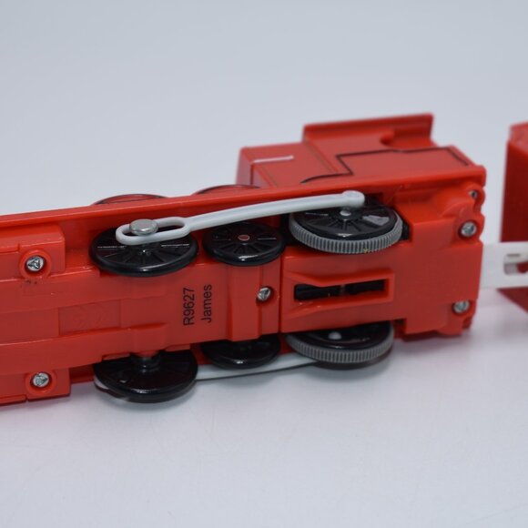 James Trackmaster Talking/Chuffs Motorized Tender Thomas & Friends Train Engine - Picture 12 of 12